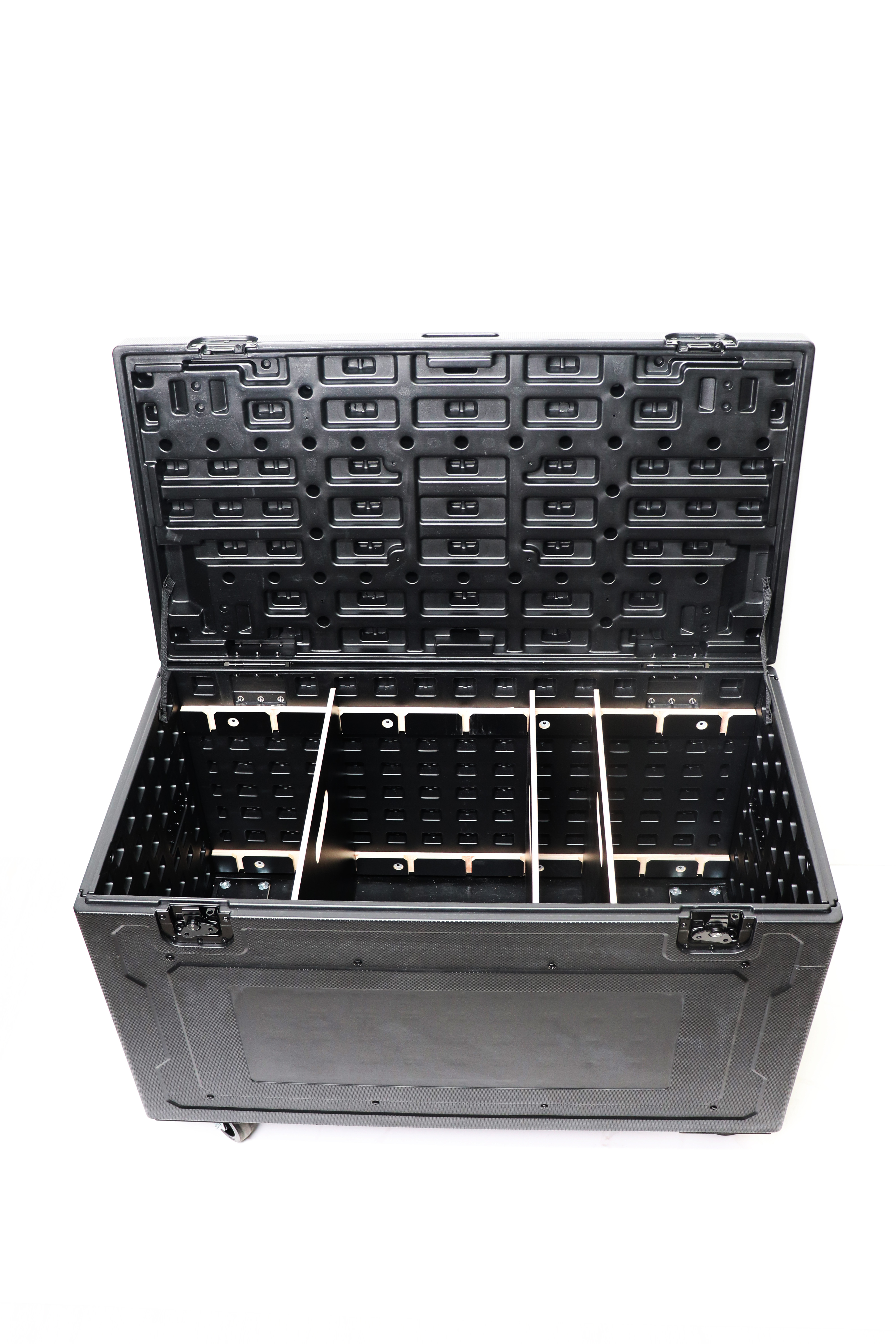 PE Case 60 x 110 mit Trennbretter