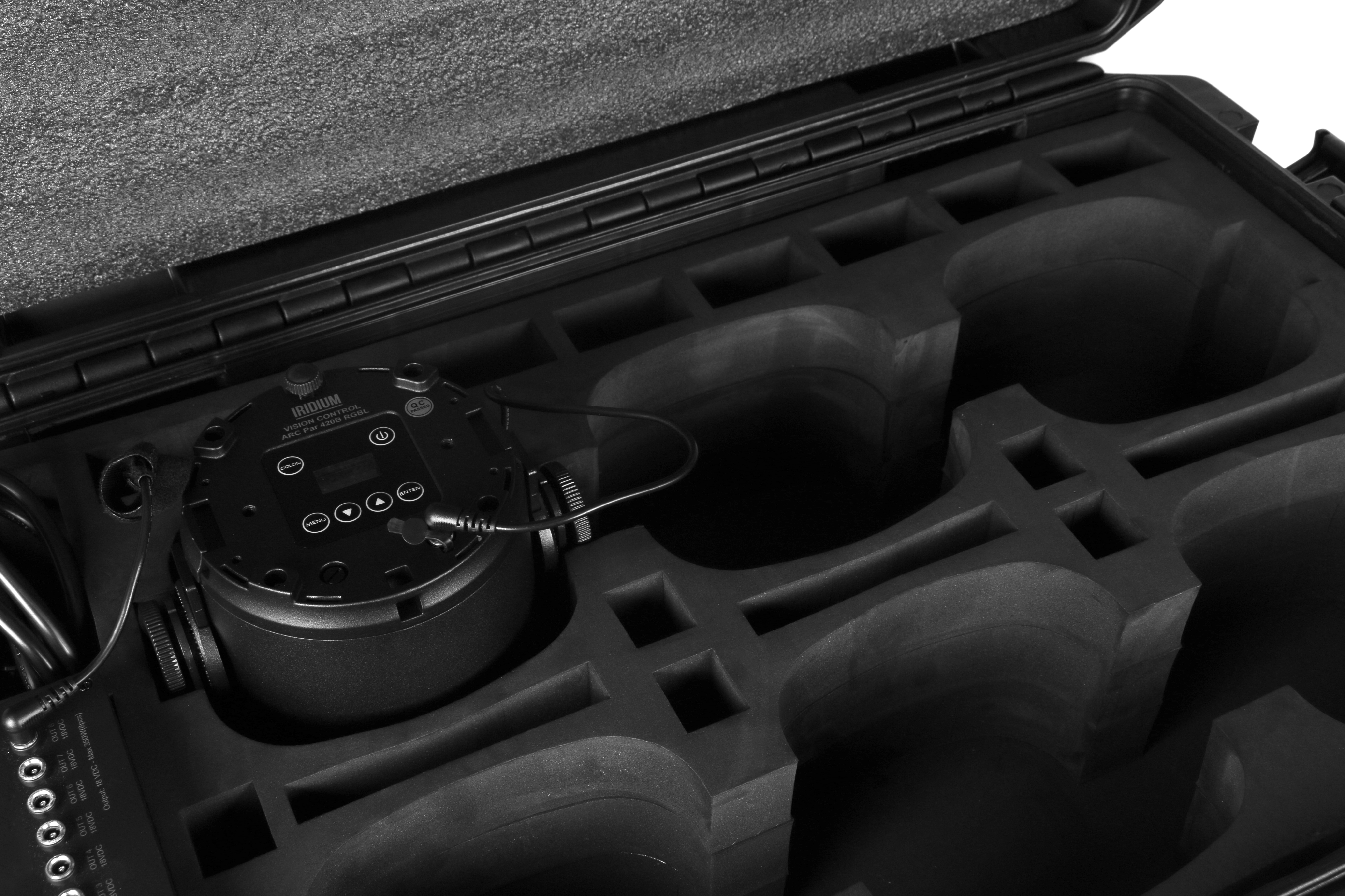 Tour Case 6in1 m. Ladefunktion für VC ARC Par 420B